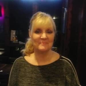 Meet your Posher, Debra